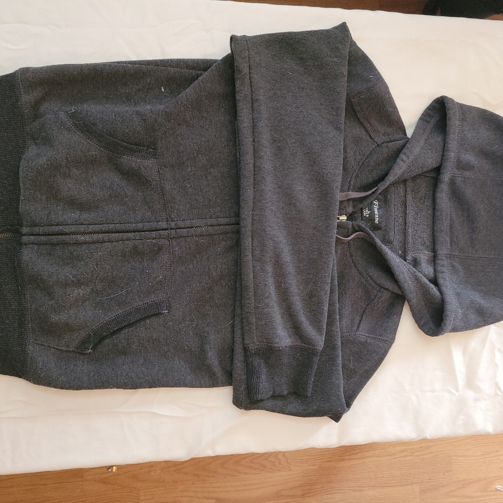 Finesse brand zip up hoodie. Gray. Size Large